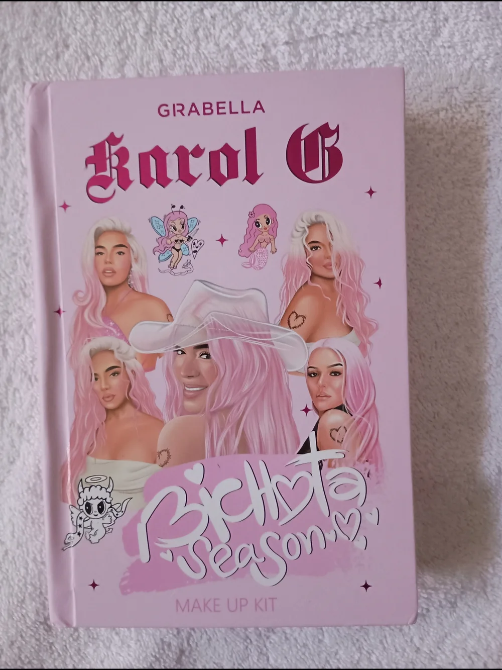 Abella Karol G Pink 'Bichota Season' Makeup Kit